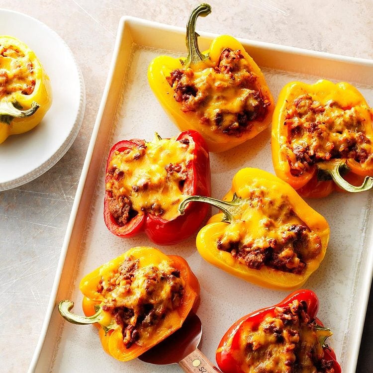 Cheddar Beef Stuffed Bell Pepper • 35g Protein
