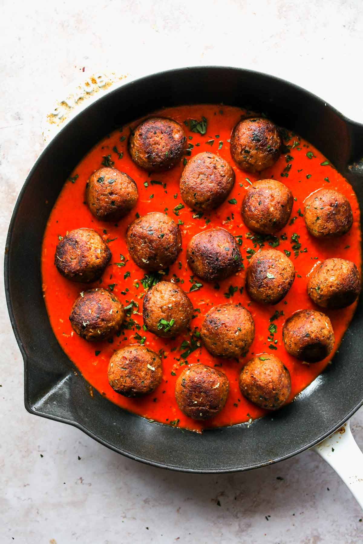 Moroccan Lentil Meatballs w/ Roasted Red Pepper Harissa Sauce🌱